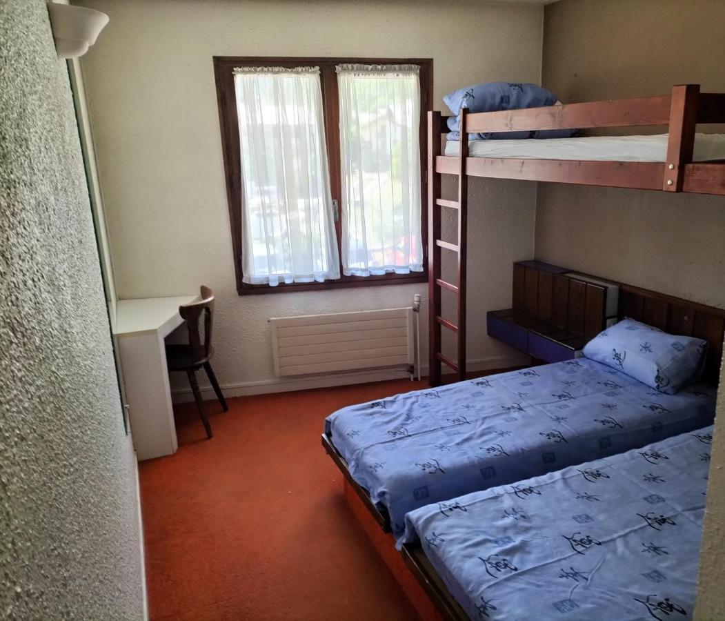Chambre Triple Avec Salle De Bains Privative 3 Vallouise Exterior foto